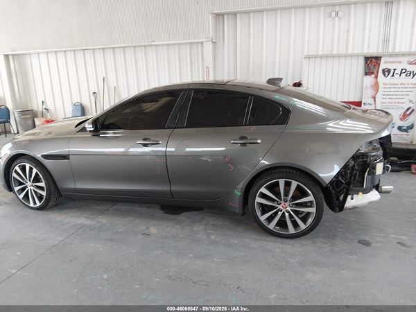 2017 JAGUAR XE 25T PRESTIGE — I117