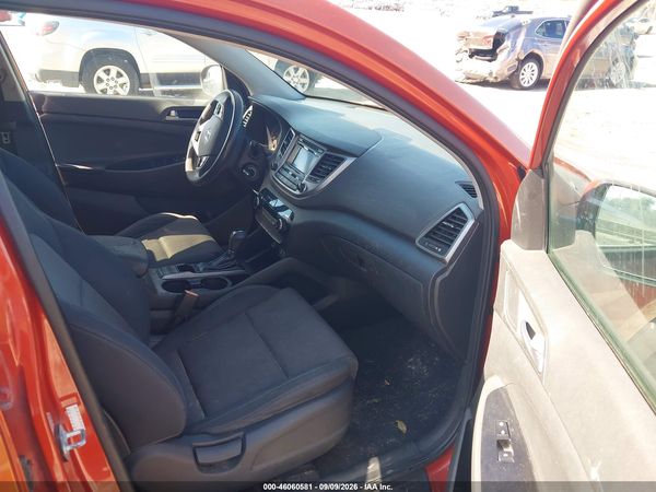 2017 HYUNDAI TUCSON SE — I5
