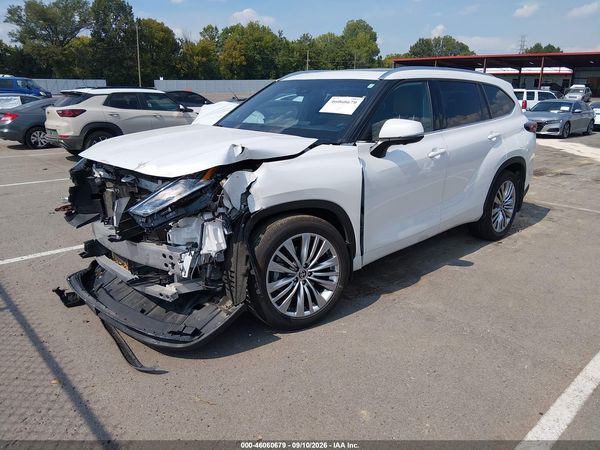 2024 TOYOTA HIGHLANDER — I2