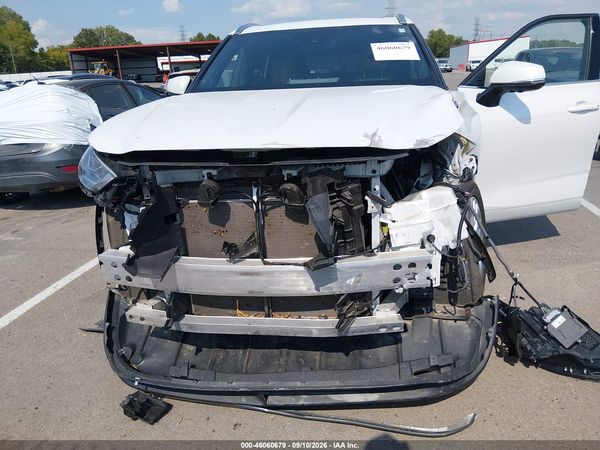 2024 TOYOTA HIGHLANDER PLATINUM — I6