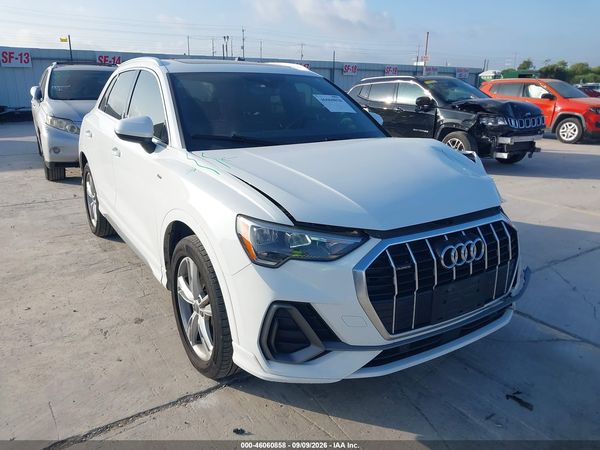 2020 AUDI Q3 — I1