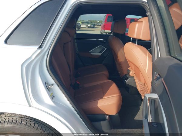 2020 AUDI Q3 — I8