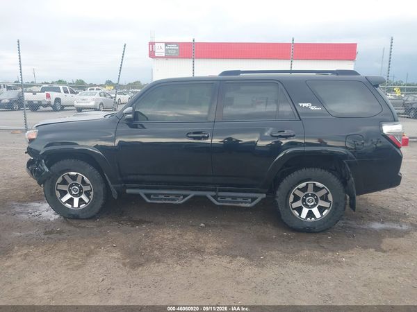 2020 TOYOTA 4RUNNER TRD OFF ROAD PREMIUM — I117