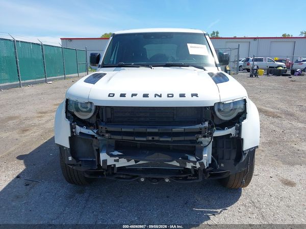 2025 LAND ROVER DEFENDER 110 P300