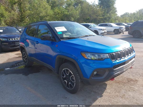 2025 JEEP COMPASS TRAILHAWK 4X4 — I1
