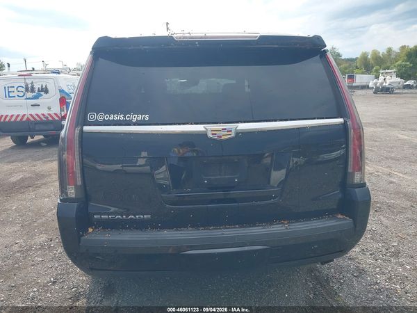 2016 CADILLAC ESCALADE LUXURY COLLECTION