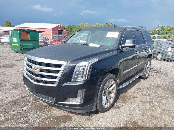 2016 CADILLAC ESCALADE LUXURY COLLECTION