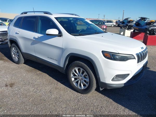2019 JEEP CHEROKEE LATITUDE 4X4 — I1