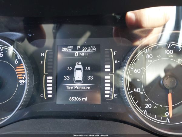 2019 JEEP CHEROKEE LATITUDE 4X4 — I118