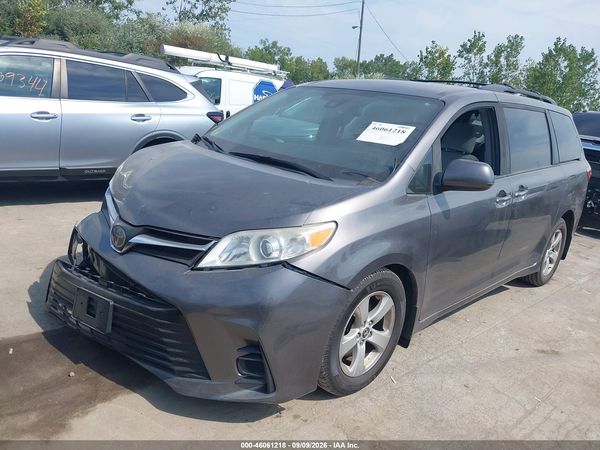 2019 TOYOTA SIENNA — I2