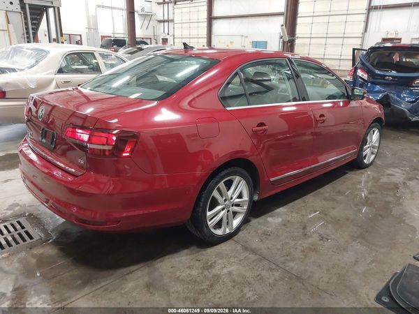 2017 VOLKSWAGEN JETTA — I4