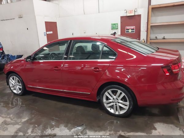 2017 VOLKSWAGEN JETTA — I117