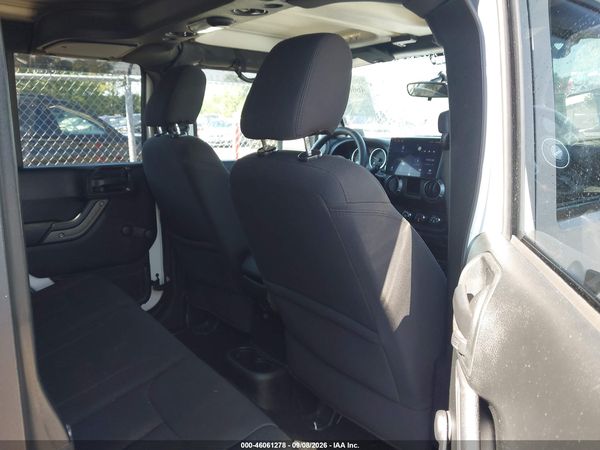 2017 JEEP WRANGLER UNLIMITED SPORT 4X4 — I4