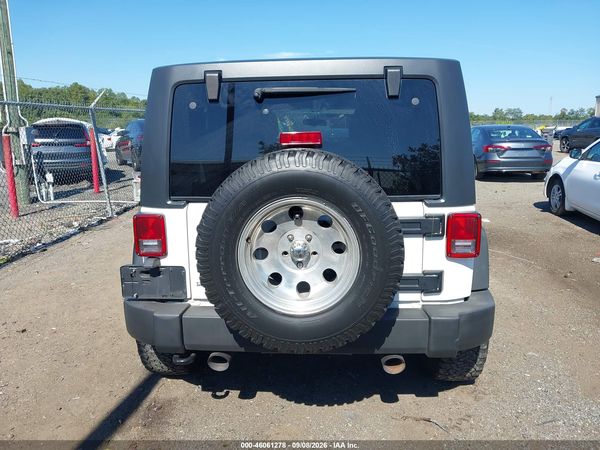 2017 JEEP WRANGLER UNLIMITED SPORT 4X4 — I119