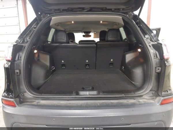 2019 JEEP CHEROKEE LATITUDE PLUS FWD — I152
