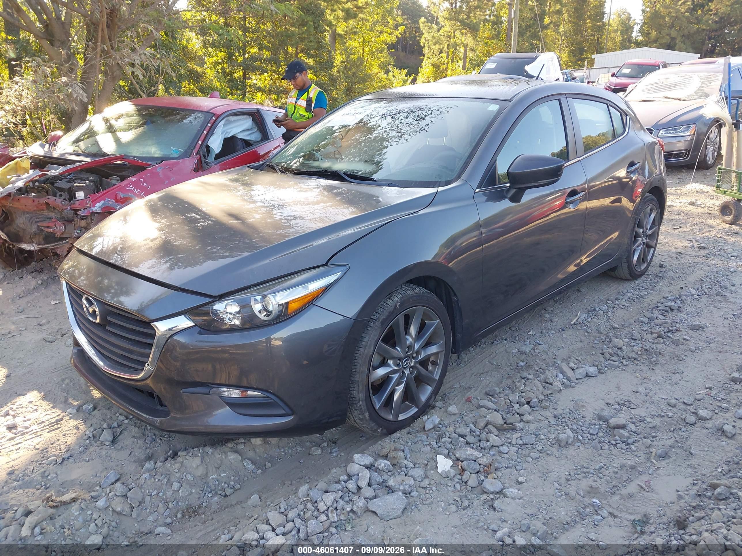 2018 MAZDA MAZDA3 TOURING — I2