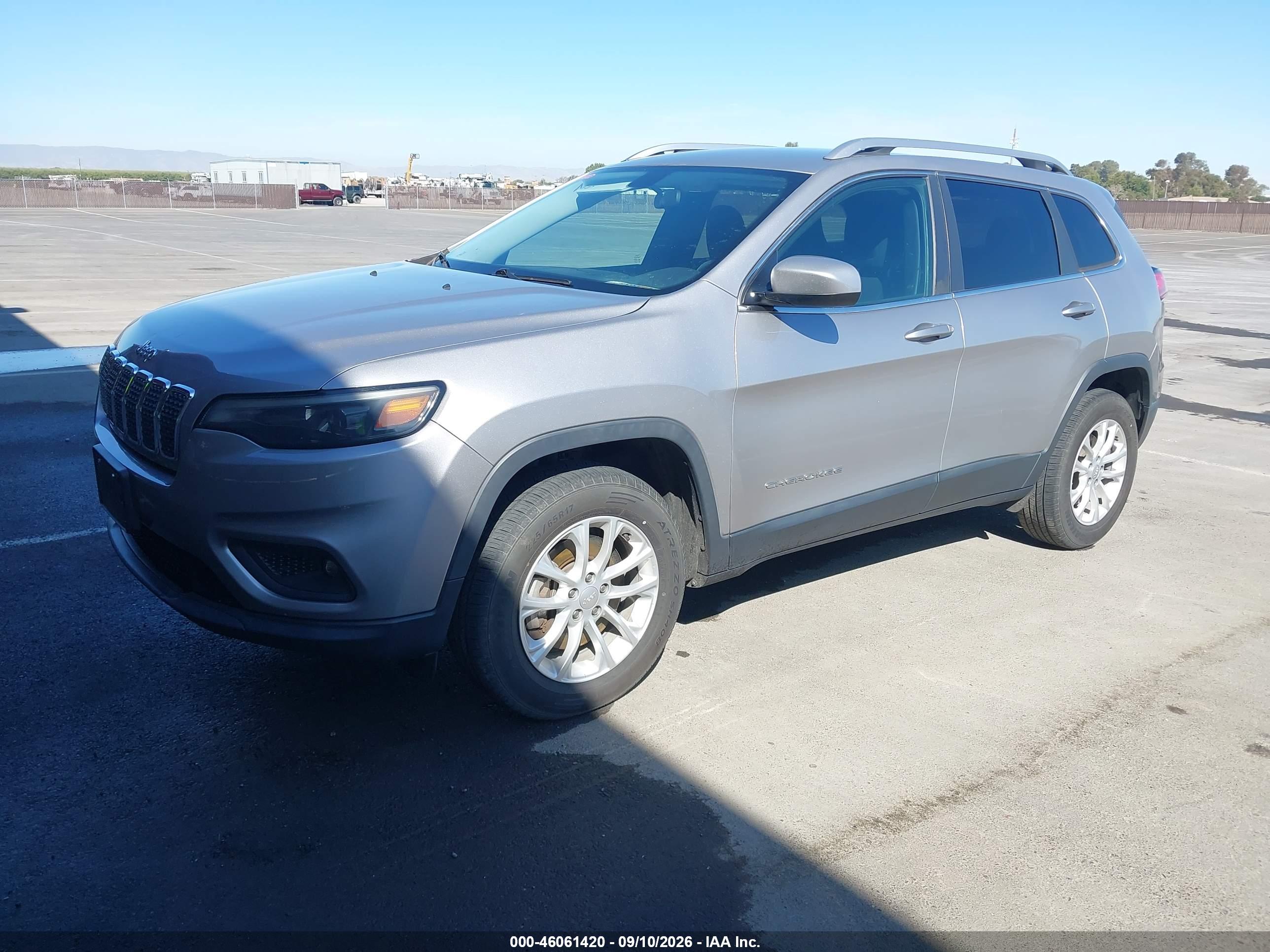 2019 JEEP CHEROKEE LATITUDE 4X4 — I2