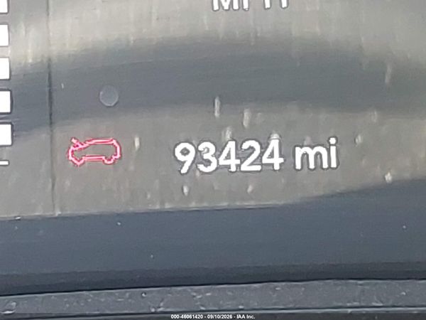 2019 JEEP CHEROKEE LATITUDE 4X4 — I118
