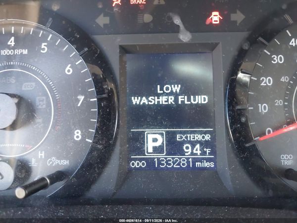 2017 TOYOTA SIENNA LE 8 PASSENGER — I118