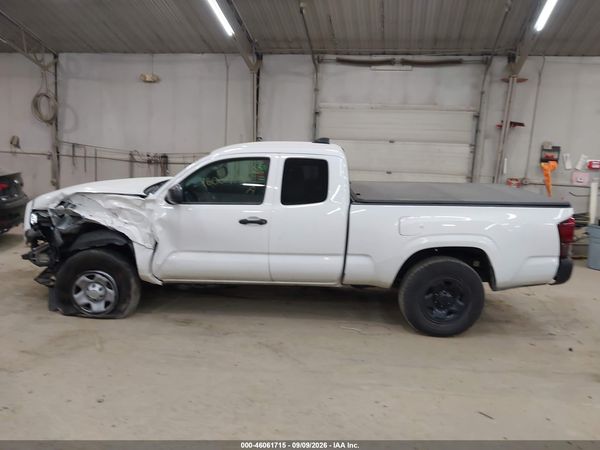 2022 TOYOTA TACOMA SR — I117