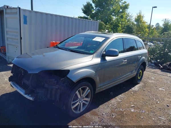 2014 AUDI Q7 — I2