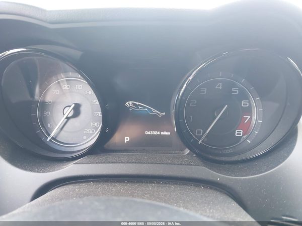 2014 JAGUAR F-TYPE V8 S