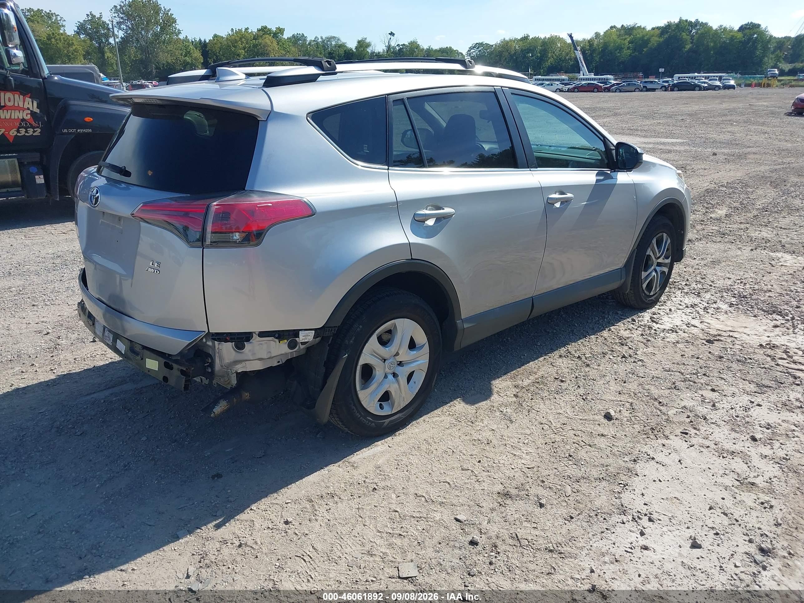 2016 TOYOTA RAV4 LE — I4