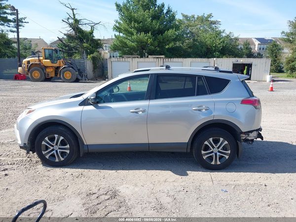 2016 TOYOTA RAV4 LE — I117