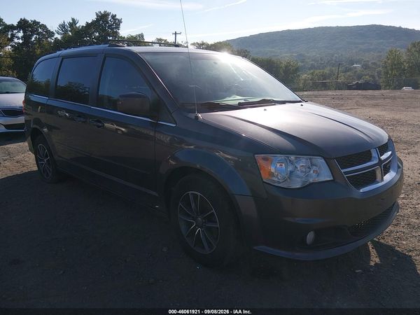 2017 DODGE GRAND CARAVAN SXT