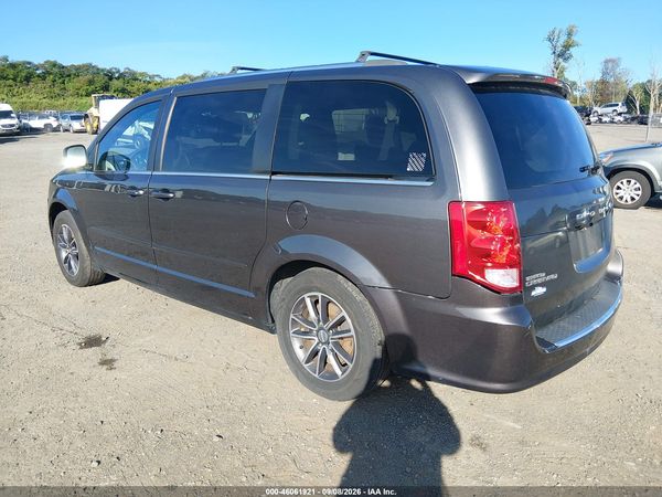 2017 DODGE GRAND CARAVAN SXT