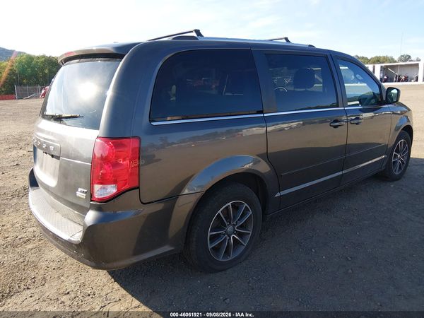 2017 DODGE GRAND CARAVAN SXT