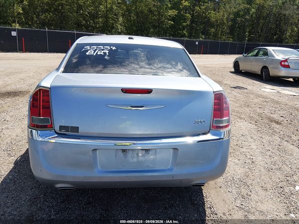 2012 CHRYSLER 300 LIMITED — I119