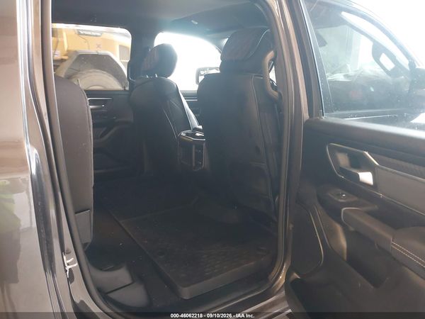 2026 RAM 1500 BIG HORN  4X4 5'7 BOX — I8