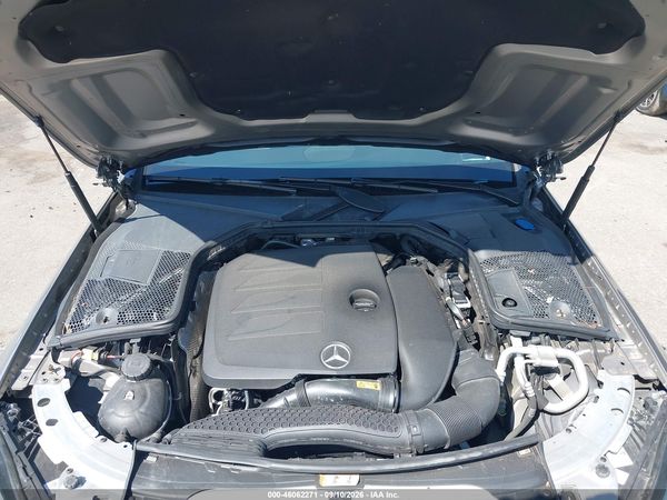 2019 MERCEDES-BENZ C 300 4MATIC — I10