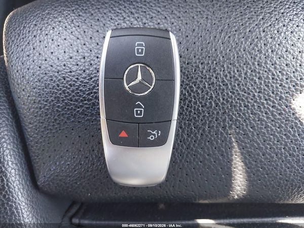 2019 MERCEDES-BENZ C 300 4MATIC — I11