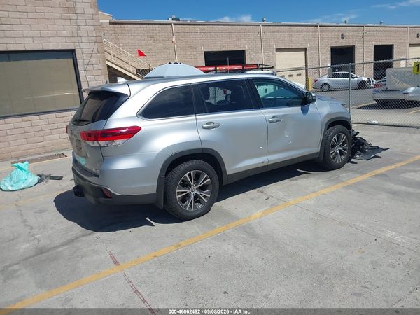 2019 TOYOTA HIGHLANDER — I4