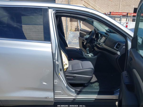 2019 TOYOTA HIGHLANDER LE PLUS — I5