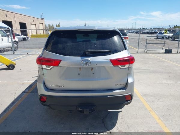 2019 TOYOTA HIGHLANDER LE PLUS — I119