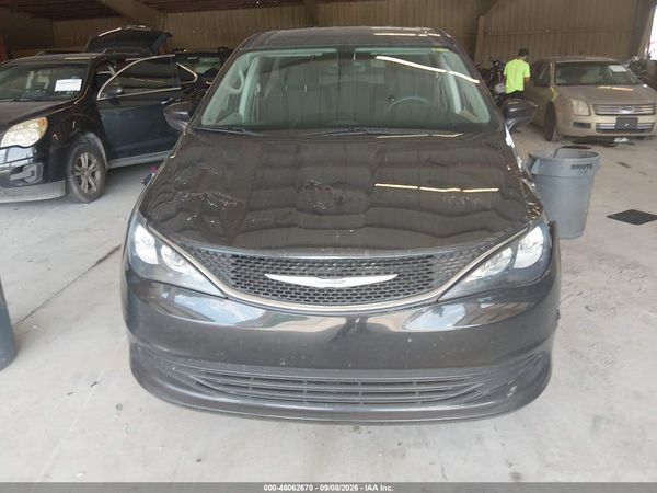 2017 CHRYSLER PACIFICA TOURING — I115