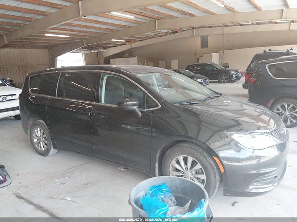 2017 CHRYSLER PACIFICA TOURING — I116