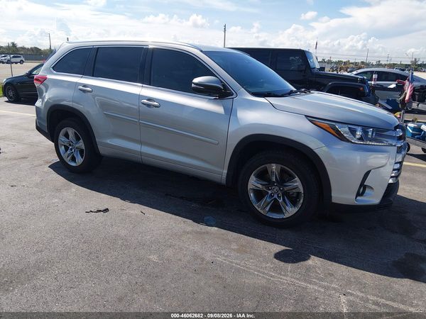 2018 TOYOTA HIGHLANDER LIMITED — I1