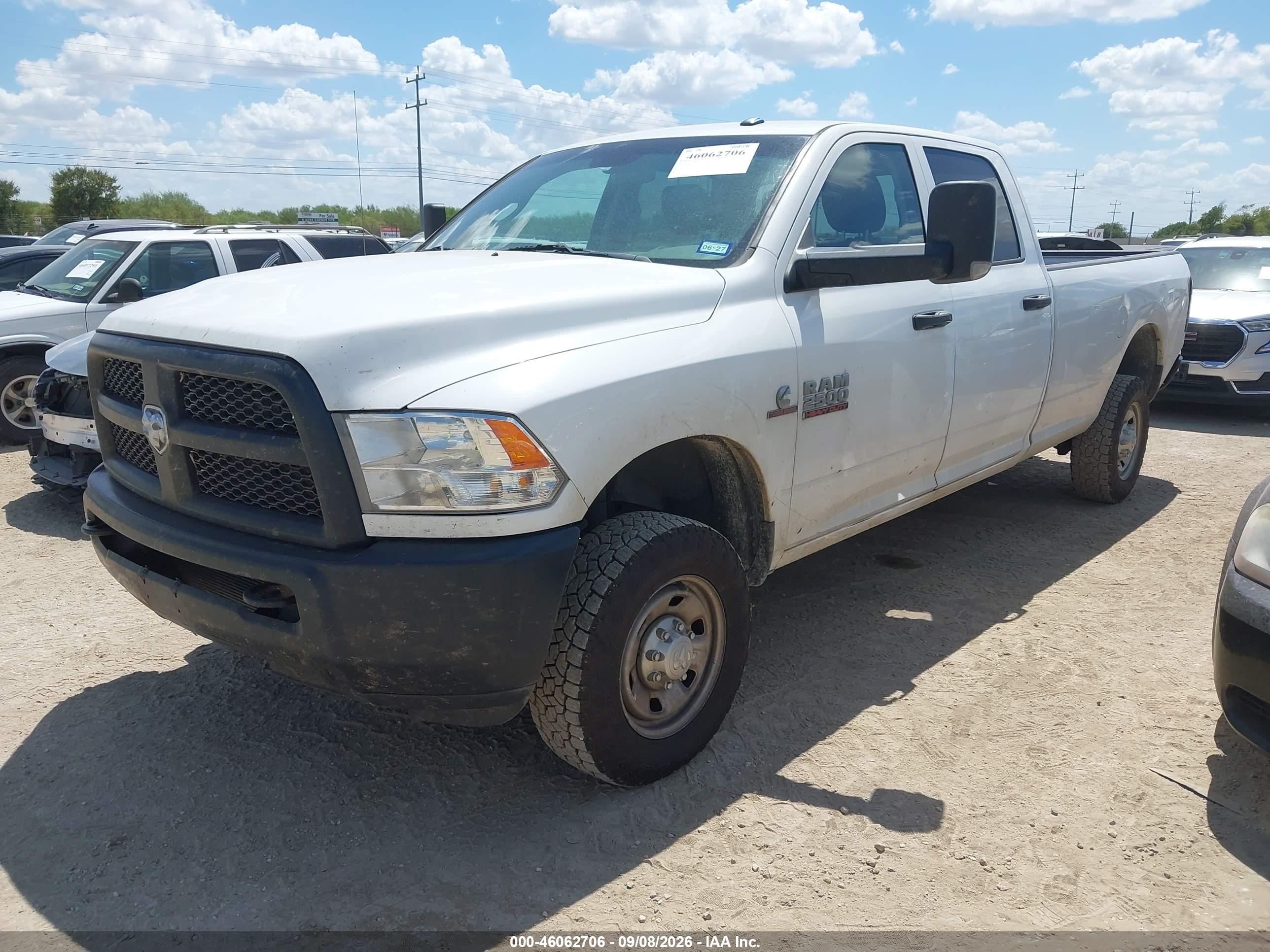 2018 RAM 2500 TRADESMAN  4X4 8' BOX — I2