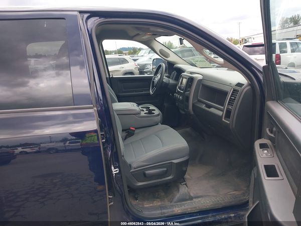 2017 RAM 1500 TRADESMAN  4X4 5'7 BOX