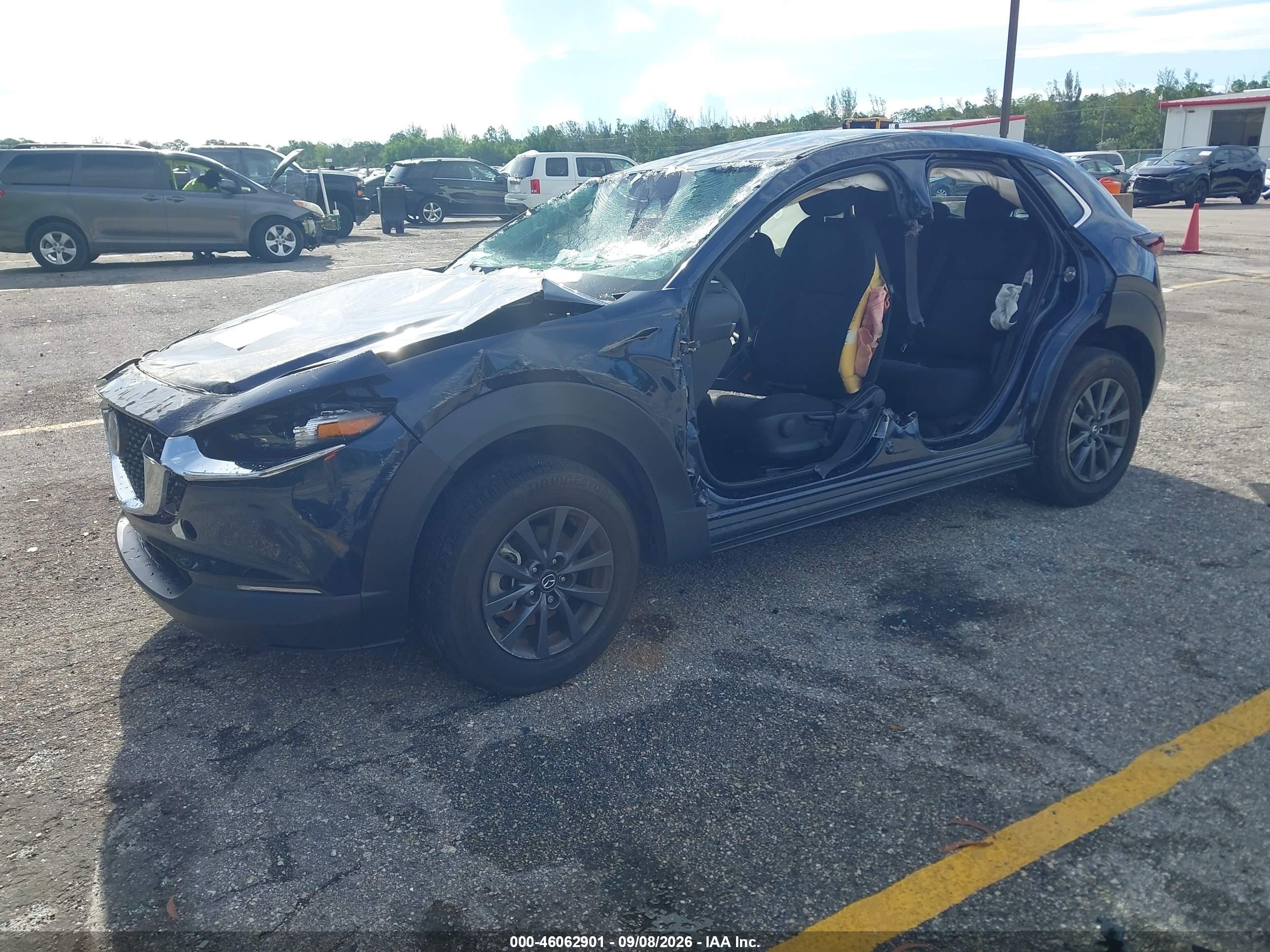2025 MAZDA CX-30 2.5 S — I2