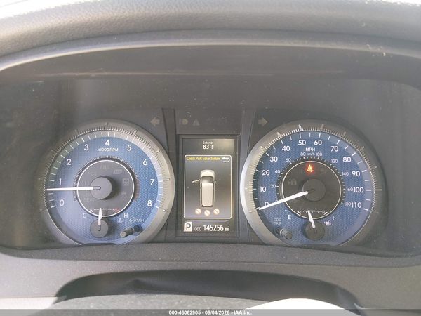 2017 TOYOTA SIENNA XLE 8 PASSENGER — I7