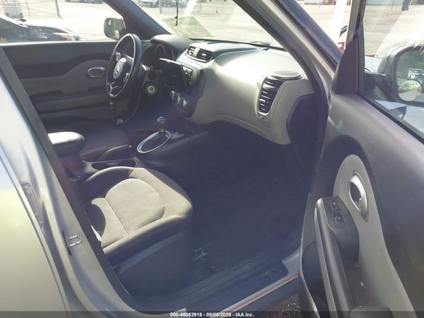 2016 KIA SOUL Plus — I5