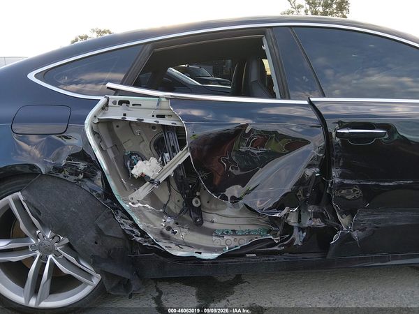2016 AUDI S7 — I153