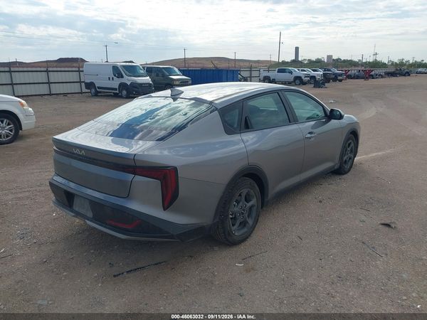 2026 KIA K4 LXS