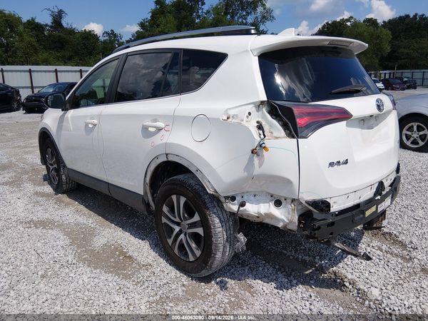 2017 TOYOTA RAV4 LE — I3