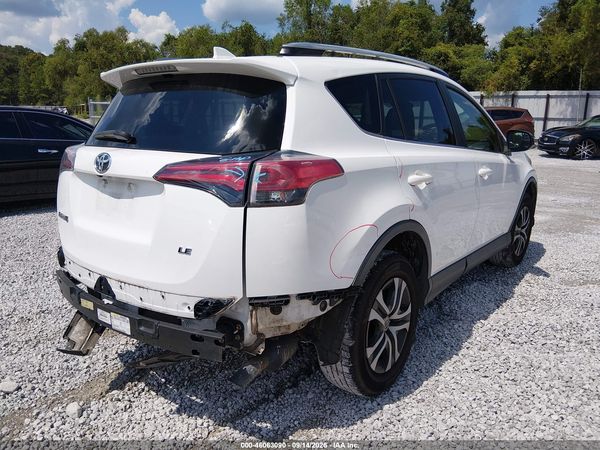 2017 TOYOTA RAV4 LE — I4
